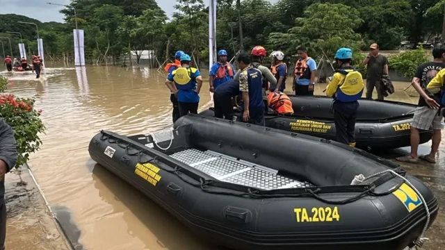 Chandra Minta Bantuan BNPB dan Kementerian PU Tangani Banjir Rob Tunggulsari