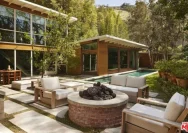 Dakota Johnson Jual Rumah Mewah di West Hollywood dengan Harga Rp108 Miliar