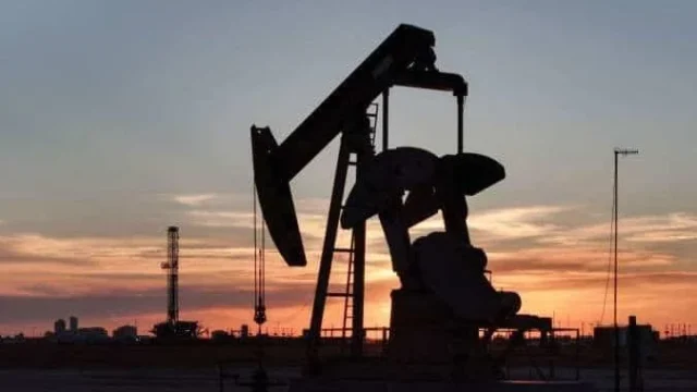 Harga Minyak Global Meningkat Setelah Trump Ancam Iran