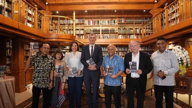 Ilham Habibie Ajak Generasi Muda Jaga Keanekaragaman Budaya Lewat Puisi Agung Jerman