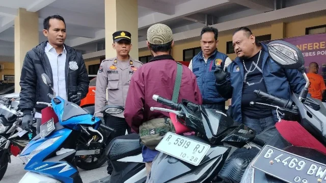 Kepolisian Mengembalikan 23 Sepeda Motor yang Digelapkan Mahasiswa