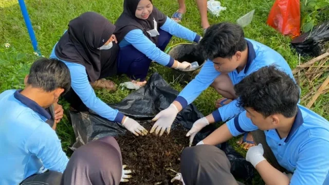 KKN UIN Walisongo Mendorong Pengelolaan Limbah Organik Berkelanjutan di Desa Jungpasir