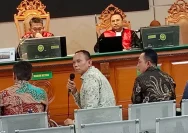 Kode 'S' dalam Daftar Proyek: Fakta Baru dalam Sidang Ade Kunang