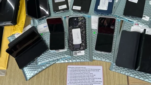 KPK Obral Barang Mewah Sitaan Koruptor, Ada iPhone 11 Pro hingga Pajero Dakar