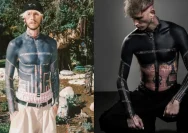 Machine Gun Kelly Ungkap Pengalaman Mengerikan Membuat Blackout Tattoo