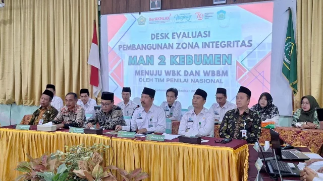 MAN 2 Kebumen Melakukan Studi Tiru ke MAN 2 Yogyakarta untuk Meningkatkan Zona Integritas