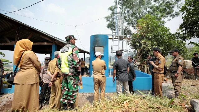 Pemprov Jabar Meninjau Usulan Darurat Sampah Kota Bandung