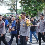 Polisi Kawal Aktivitas Warga di Gowa dengan Lancar dan Aman