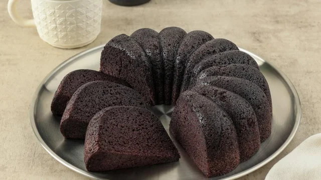 Resep Bolu Ketan Hitam Kukus yang Lembut Buat Teman Ngopi
